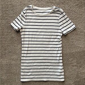 A New Day tshirt. Navy stripes. Size XS.